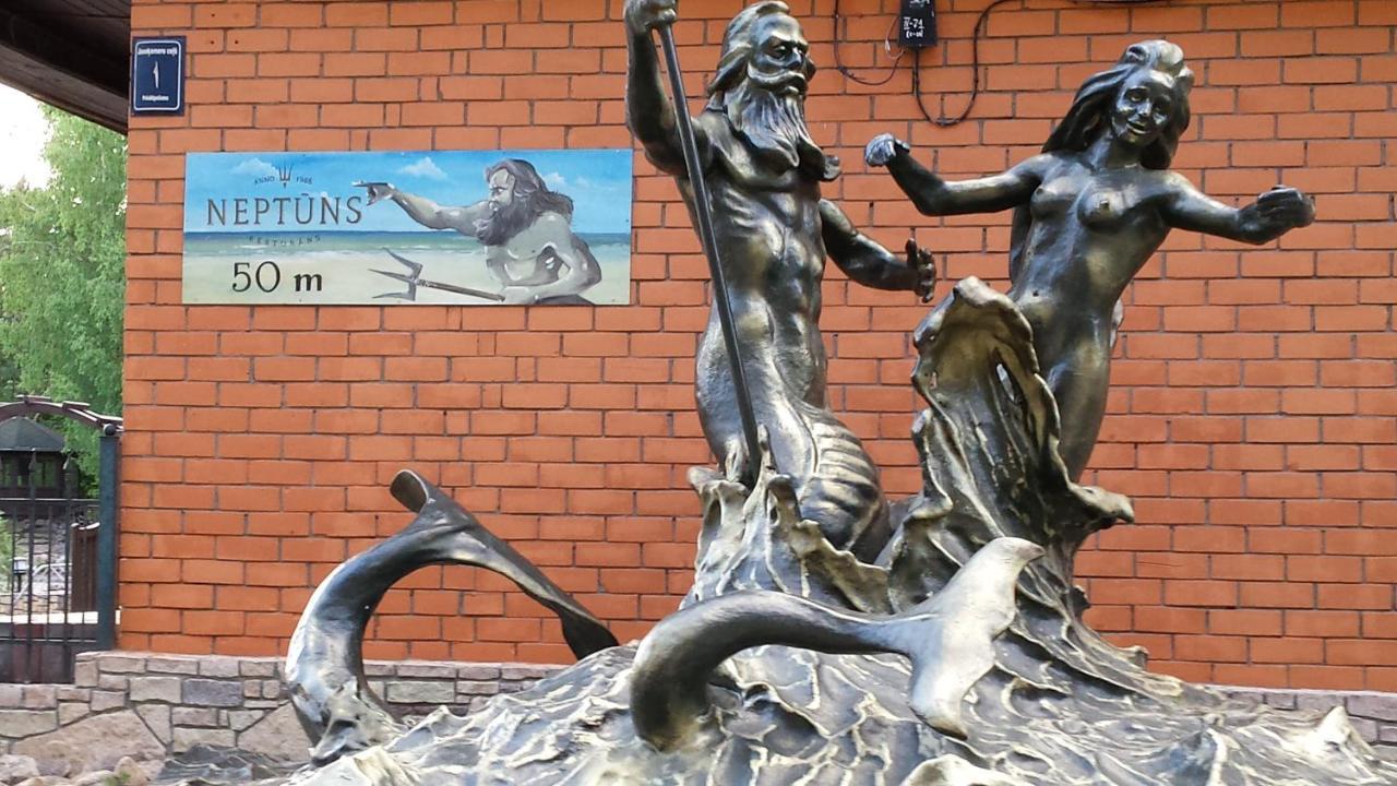 Neptuns Jūrkalne Exterior foto